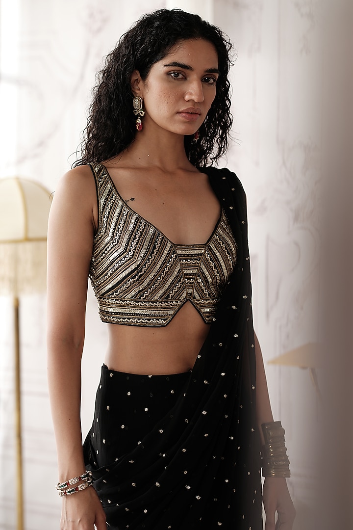Black Viscose Georgette Draped Party Wear Saree Set by Basanti - Kapde aur Koffee at Pernia's Pop Up Shop