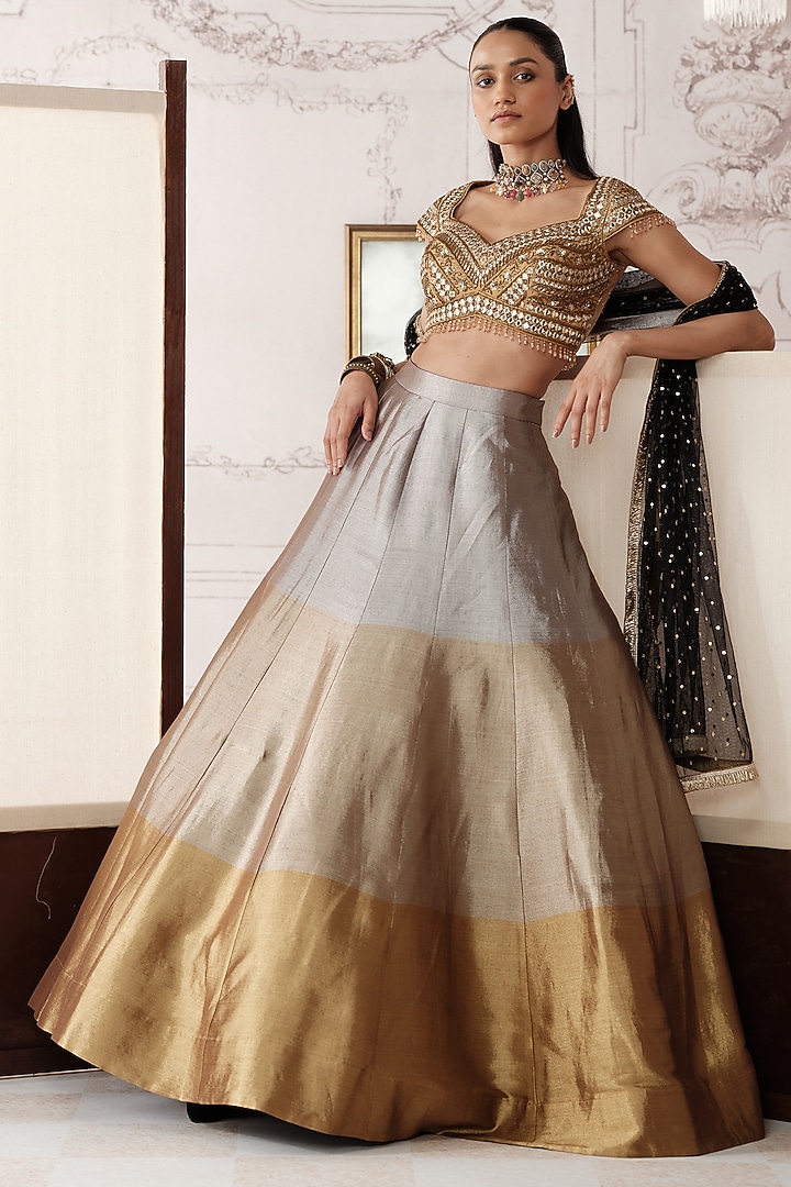 Golden Ombre Tissue Wedding Lehenga Set by Basanti - Kapde aur Koffee at Pernia's Pop Up Shop