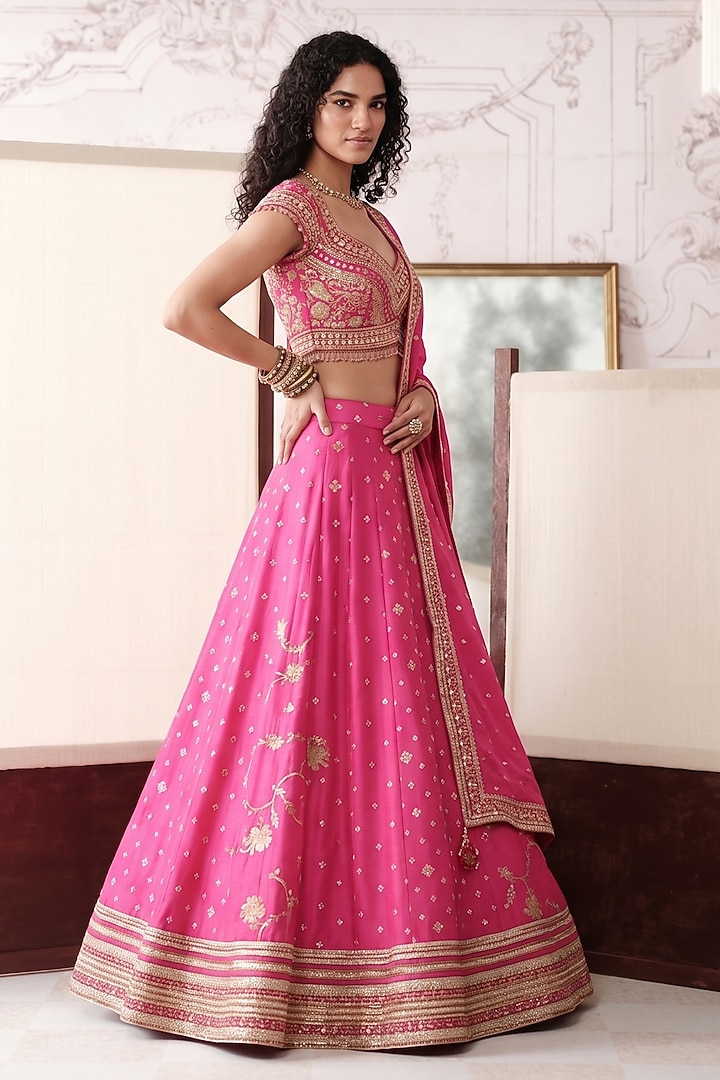 Pink Banarasi Silk Mirror Embroidered Wedding Lehenga Set by Basanti - Kapde aur Koffee at Pernia's Pop Up Shop