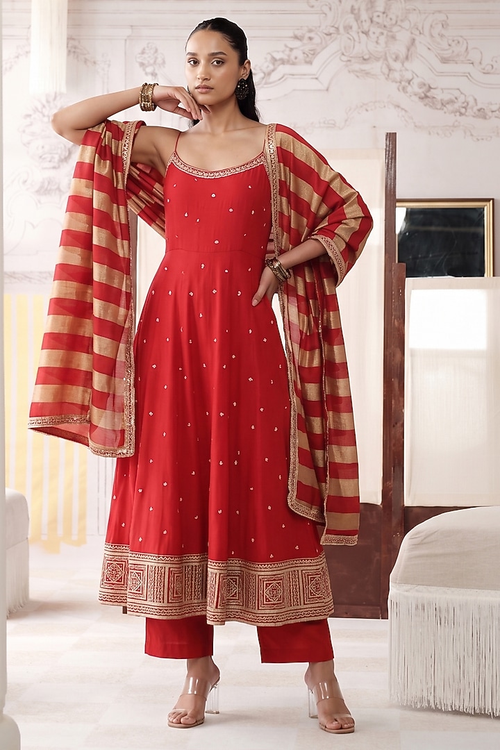 Red Viscose Georgette Sequins Embroidered Party Wear Anarkali Set by Basanti - Kapde aur Koffee at Pernia's Pop Up Shop