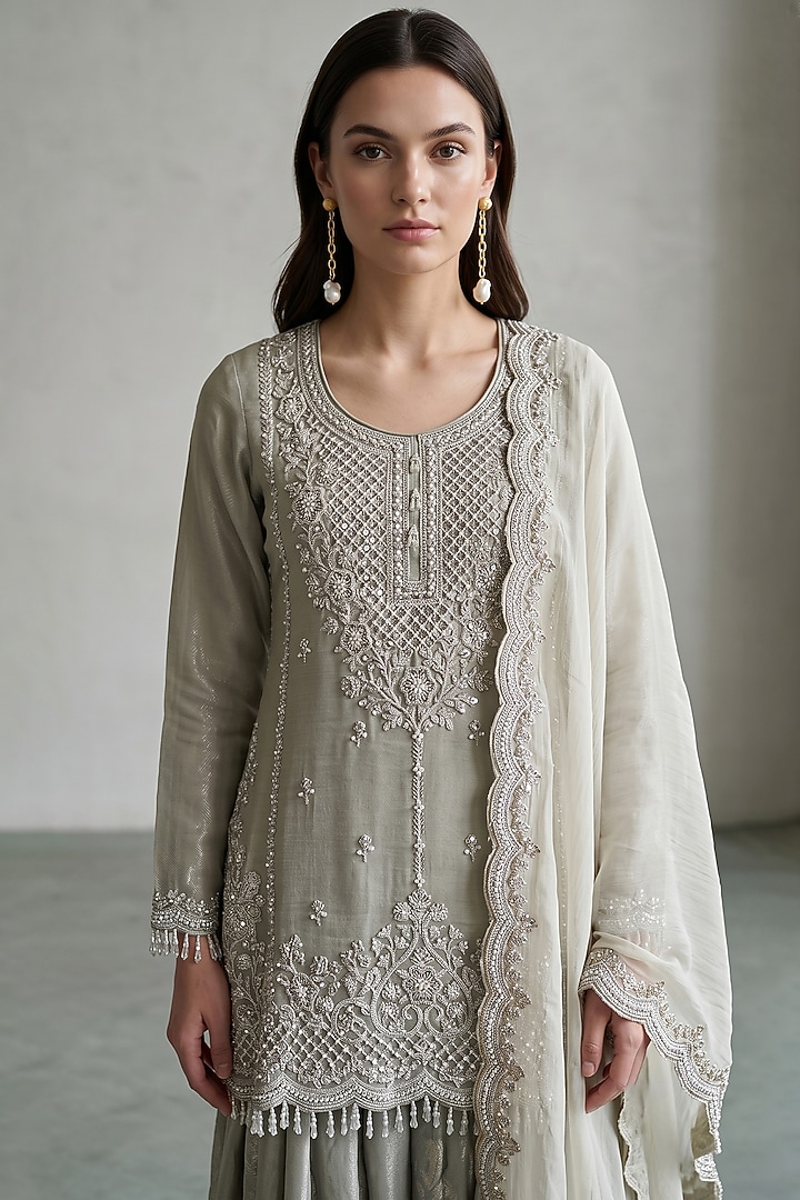 Grey Tissue Sequins Embroidered Kurta Set by Basanti - Kapde aur Koffee at Pernia's Pop Up Shop