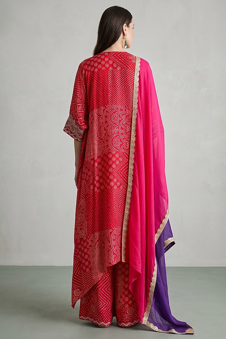 Red Muslin Bandhej Kaftan Set by Basanti - Kapde aur Koffee at Pernia's Pop Up Shop