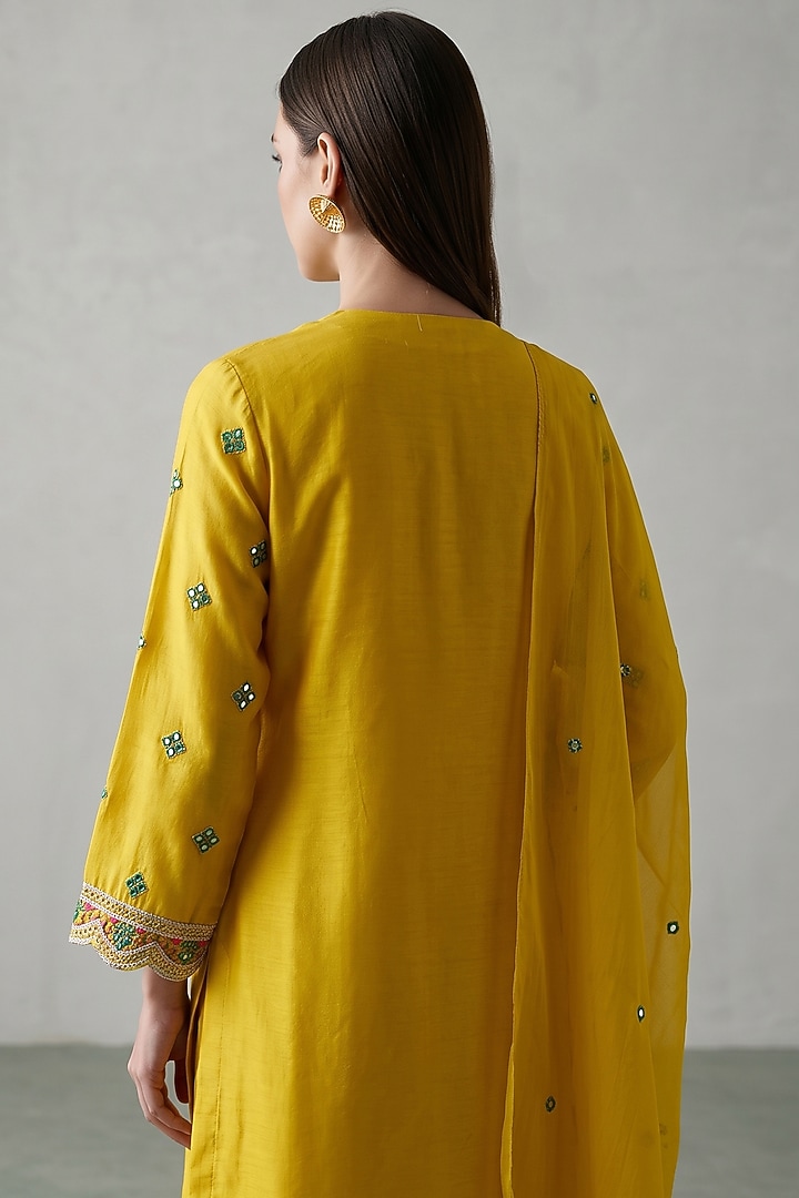 Yellow Chanderi Sequins Embroidered Sharara Set by Basanti - Kapde aur Koffee at Pernia's Pop Up Shop