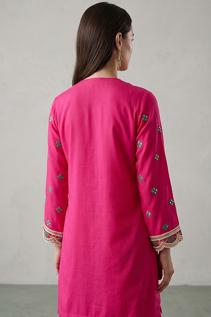 Rani Pink Chanderi Sequins Embroidered Sharara Set by Basanti - Kapde aur Koffee at Pernia's Pop Up Shop