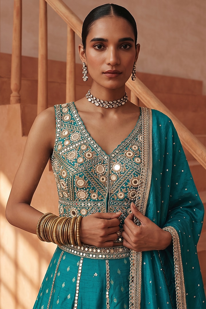 Emerald Green Organza Satin Embroidered Wedding Lehenga Set by Basanti - Kapde aur Koffee at Pernia's Pop Up Shop