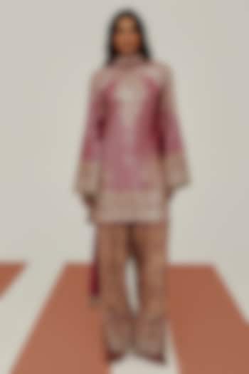 Pink Sequins Printed Kurta Set by Basanti - Kapde aur Koffee at Pernia's Pop Up Shop