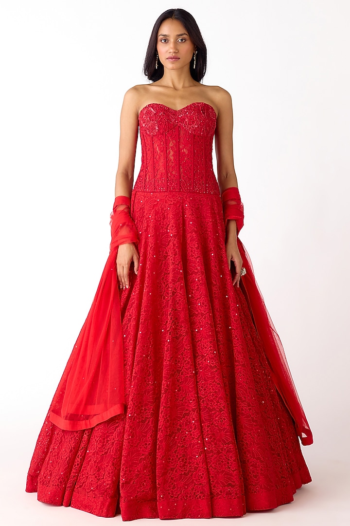 Red Chantilly Net Swarovski Embroidered  dulhan bday 22 may Lehenga Set by Basanti - Kapde aur Koffee at Pernia's Pop Up Shop