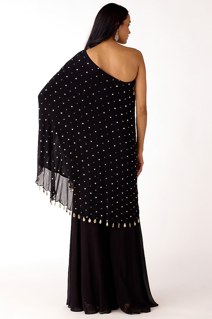 Black Mukaish Georgette Mirror Embroidered Cape Set by Basanti - Kapde aur Koffee at Pernia's Pop Up Shop