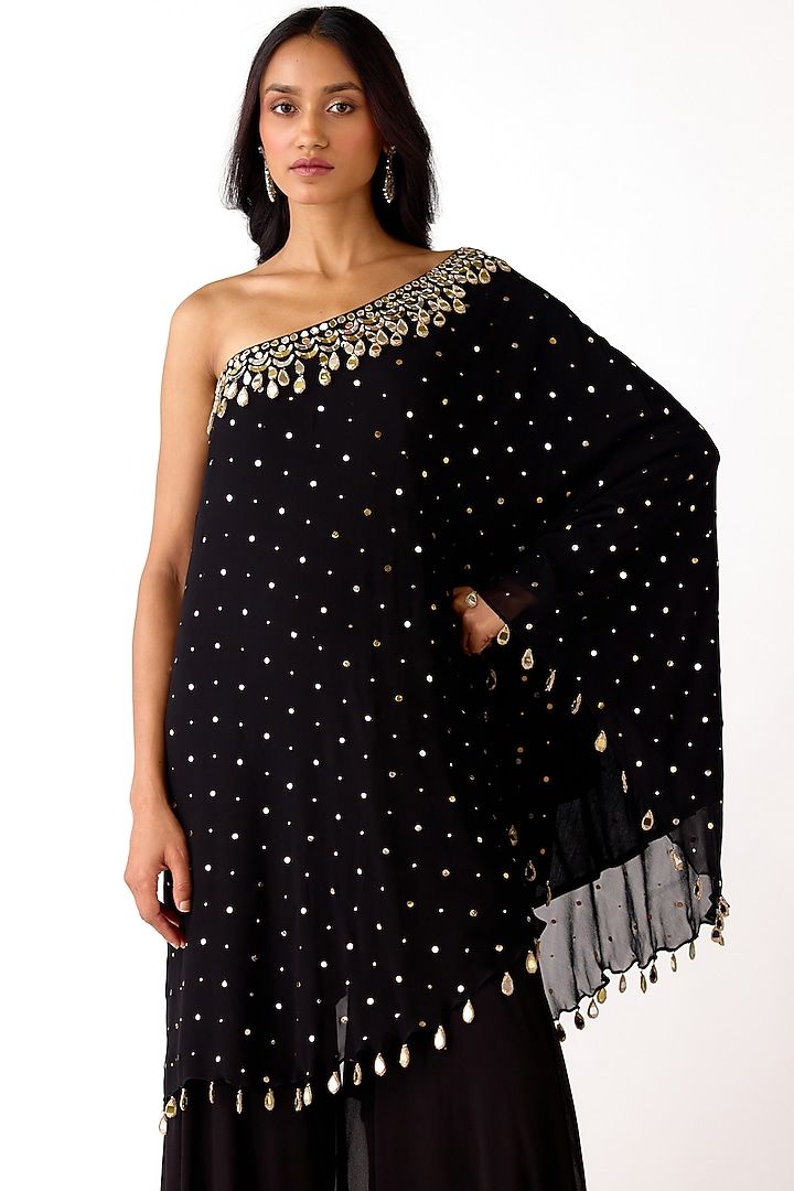 Black Mukaish Georgette Mirror Embroidered Cape Set by Basanti - Kapde aur Koffee at Pernia's Pop Up Shop