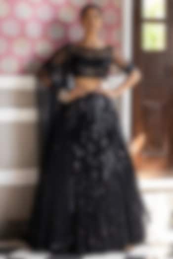 Black Embroidered Lehenga Set by Basanti - Kapde aur Koffee at Pernia's Pop Up Shop