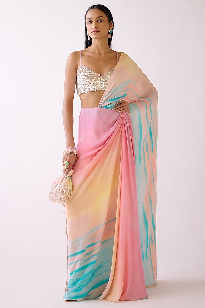 Pink Crepe Saree Set by Basanti - Kapde aur Koffee at Pernia's Pop Up Shop