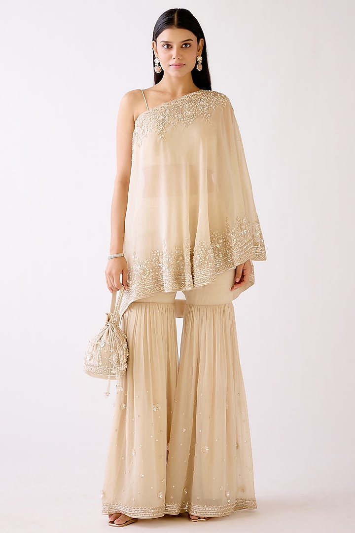 Gold Viscose Organza Sequins & Pearl Embroidered Cape Set by Basanti - Kapde aur Koffee at Pernia's Pop Up Shop