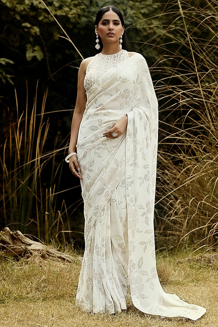 Ivory Georgette Handwork Pre-Draped Saree Set by Basanti - Kapde aur Koffee at Pernia's Pop Up Shop