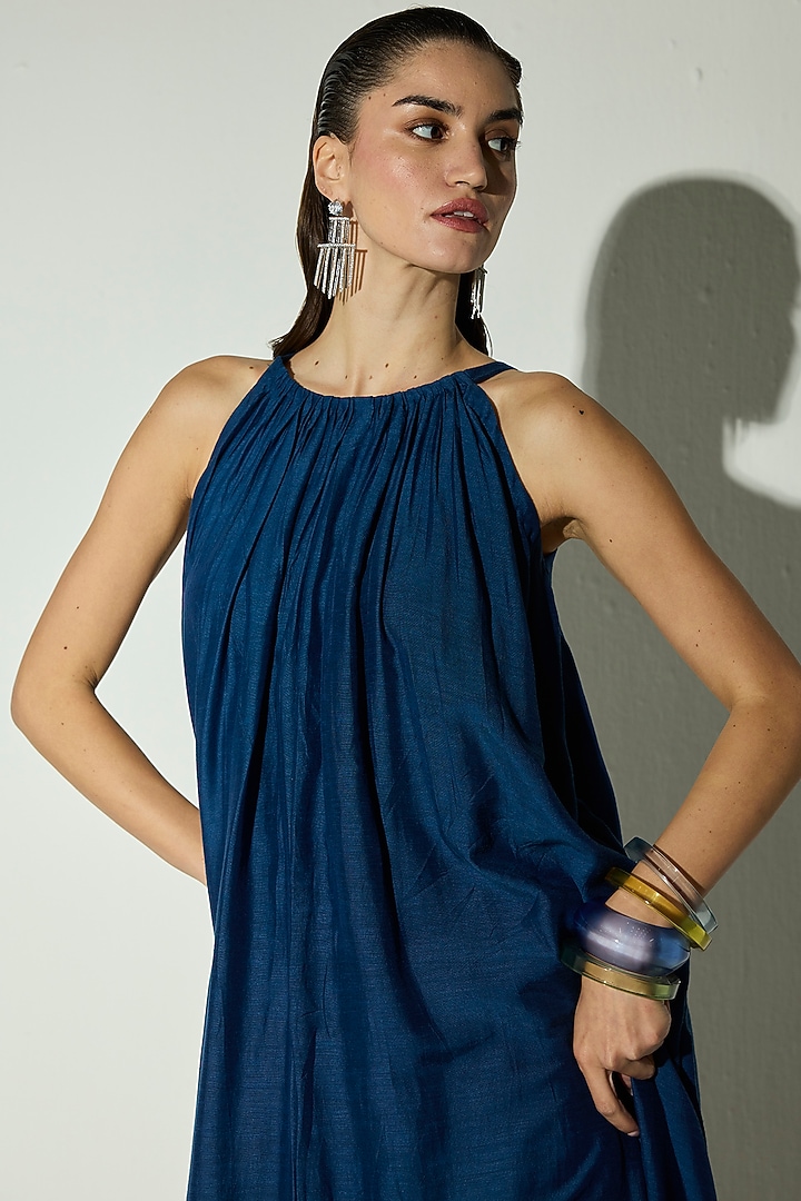 Royal Blue Viscose Linen Overlay Kurta Set by Basanti - Kapde aur Koffee at Pernia's Pop Up Shop