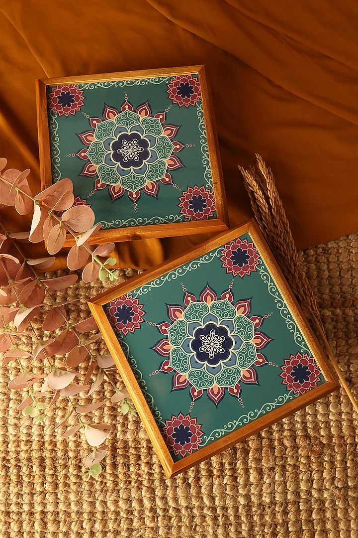 Green Teak Wood & Gloss Laminate Mandala Bajot by BambaiSe at Pernia's Pop Up Shop