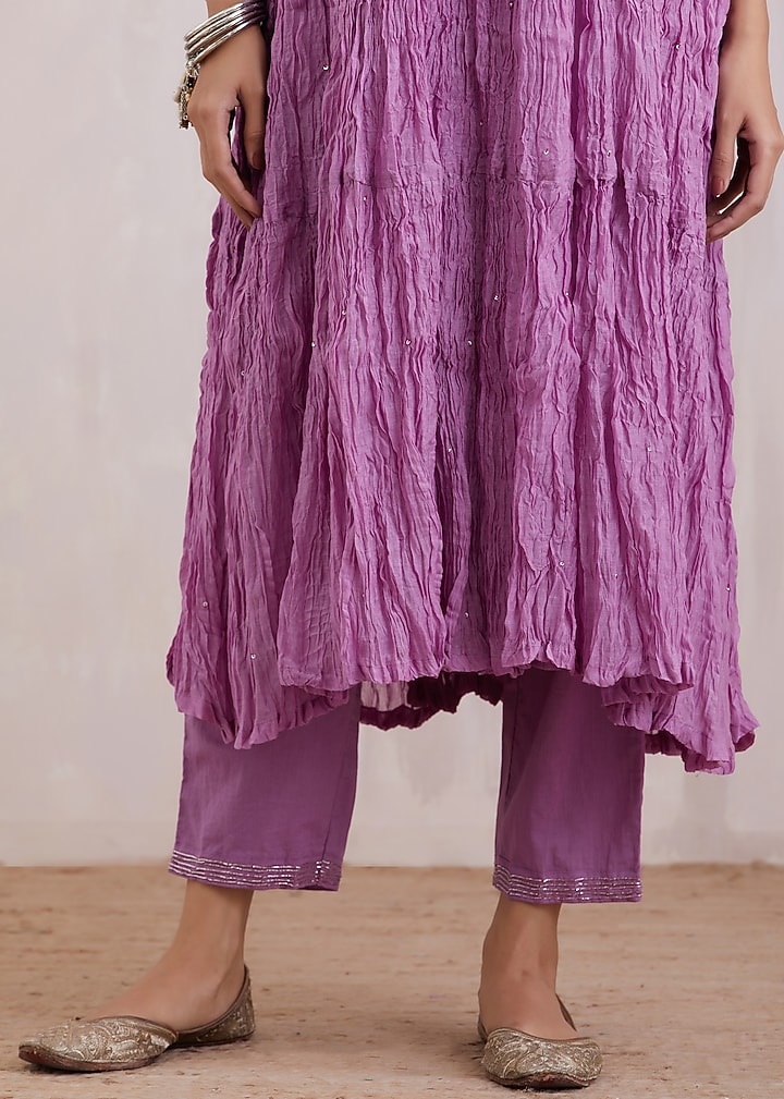 Mauve Hand Embroidered Kurta Set by Barahmasi at Pernia's Pop Up Shop