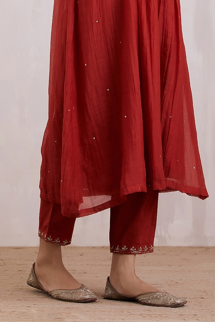 Red Hand Embroidered Kurta Set by Barahmasi at Pernia's Pop Up Shop