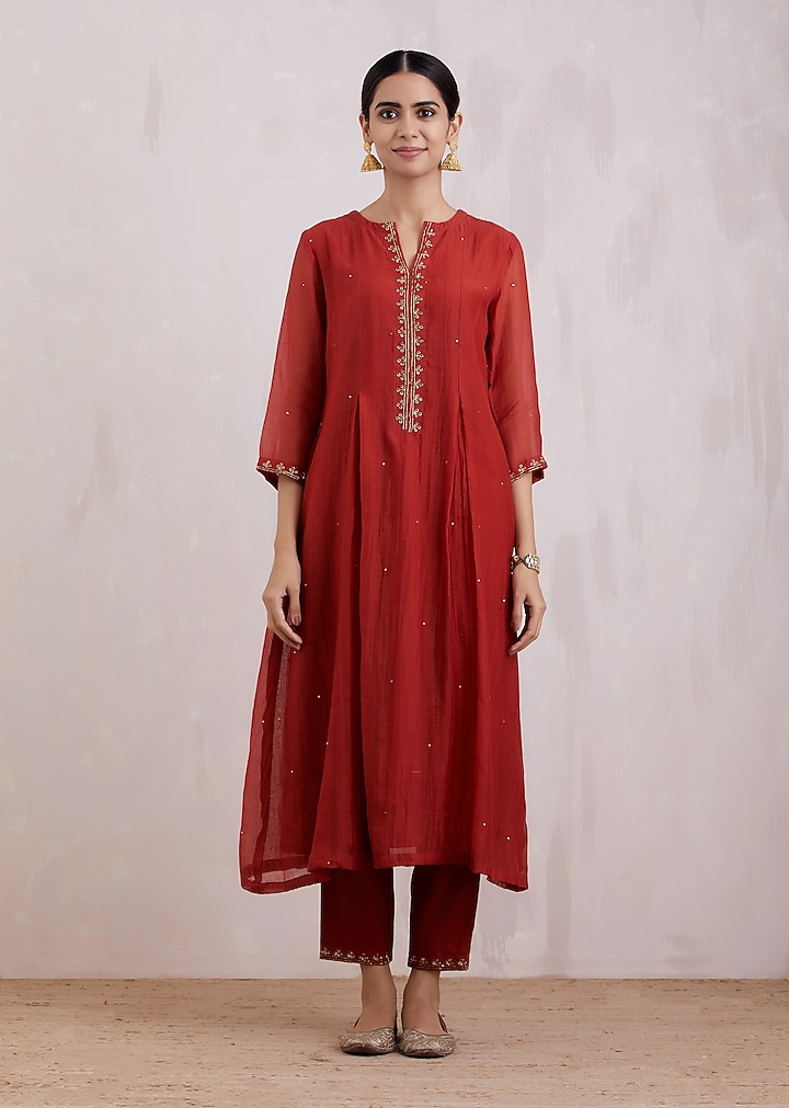 Red Hand Embroidered Kurta Set by Barahmasi at Pernia's Pop Up Shop