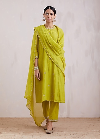 Lime Hand Embroidered Kurta Set by Barahmasi