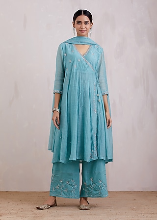 Sky Blue Hand Embroidered Kurta Set by Barahmasi