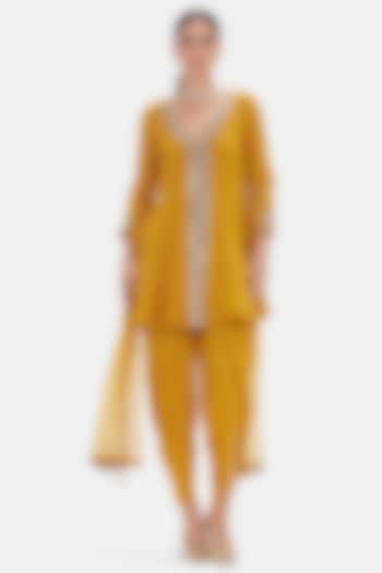 Mustard Georgette Sequins Work Kurta Set by Basanti - Kapde aur Koffee at Pernia's Pop Up Shop