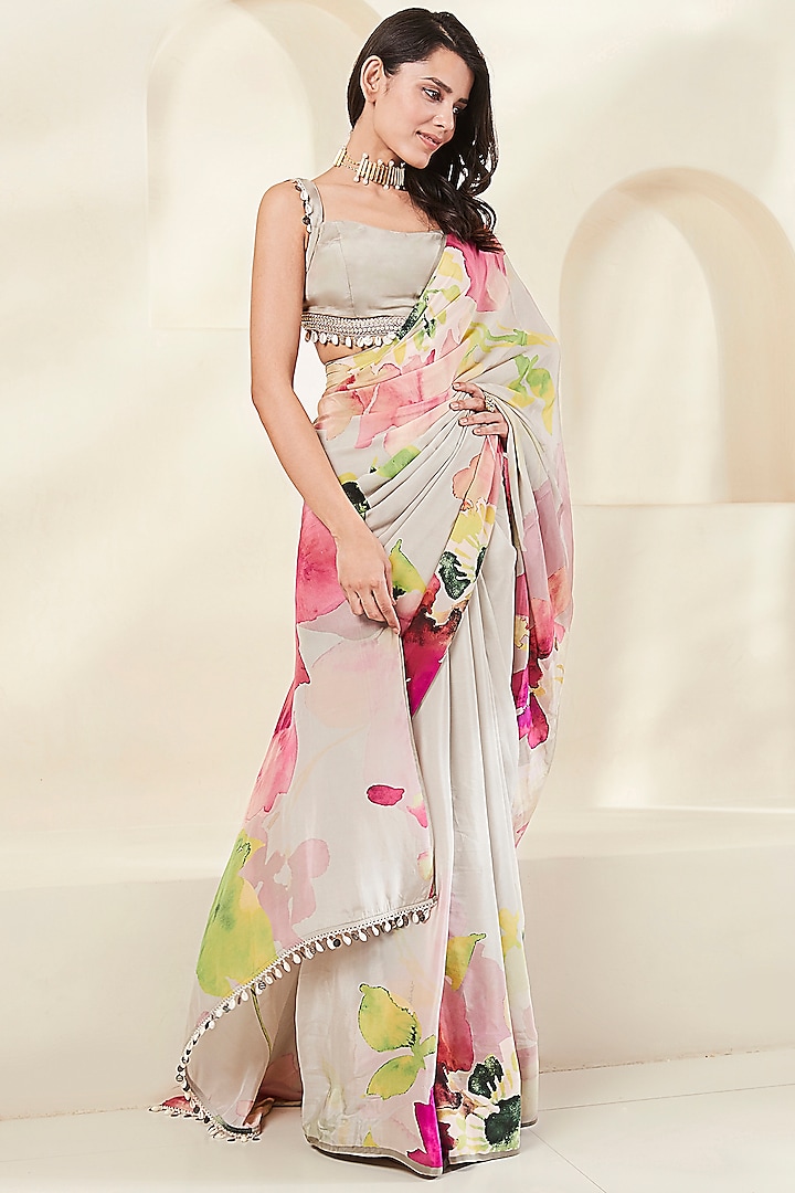 Grey Crepe Printed Saree Set by Basanti - Kapde aur Koffee