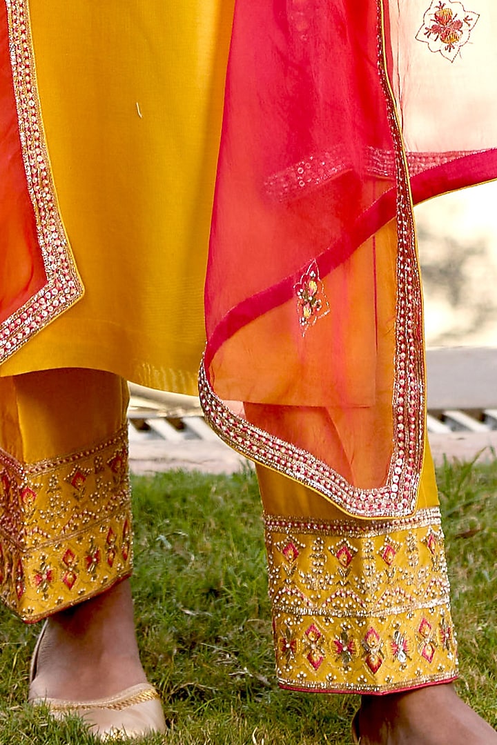 Yellow Chanderi Silk Zardosi Handwork Kurta Set by Bbaawri at Pernia's Pop Up Shop