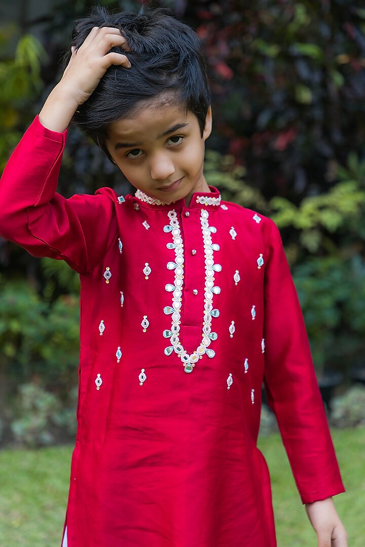Red Chanderi Mirror Hand Embroidered Kurta Set For Boys by Ba Ba Baby clothing co. at Pernia's Pop Up Shop