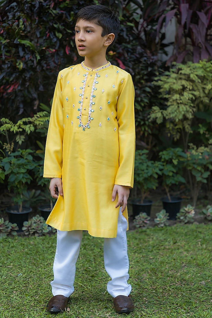 Soft Yellow Chanderi Mirror Hand Embroidered Kurta Set For Boys by Ba Ba Baby clothing co.