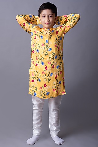 Yellow Printed Kurta Set For Boys by Ba Ba Baby clothing co.