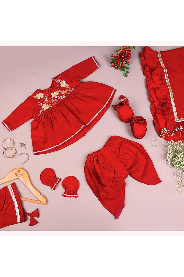 Red Linen Chanderi & Mulmul Kurta Set For Girls by Ba Ba Baby clothing co. at Pernia's Pop Up Shop