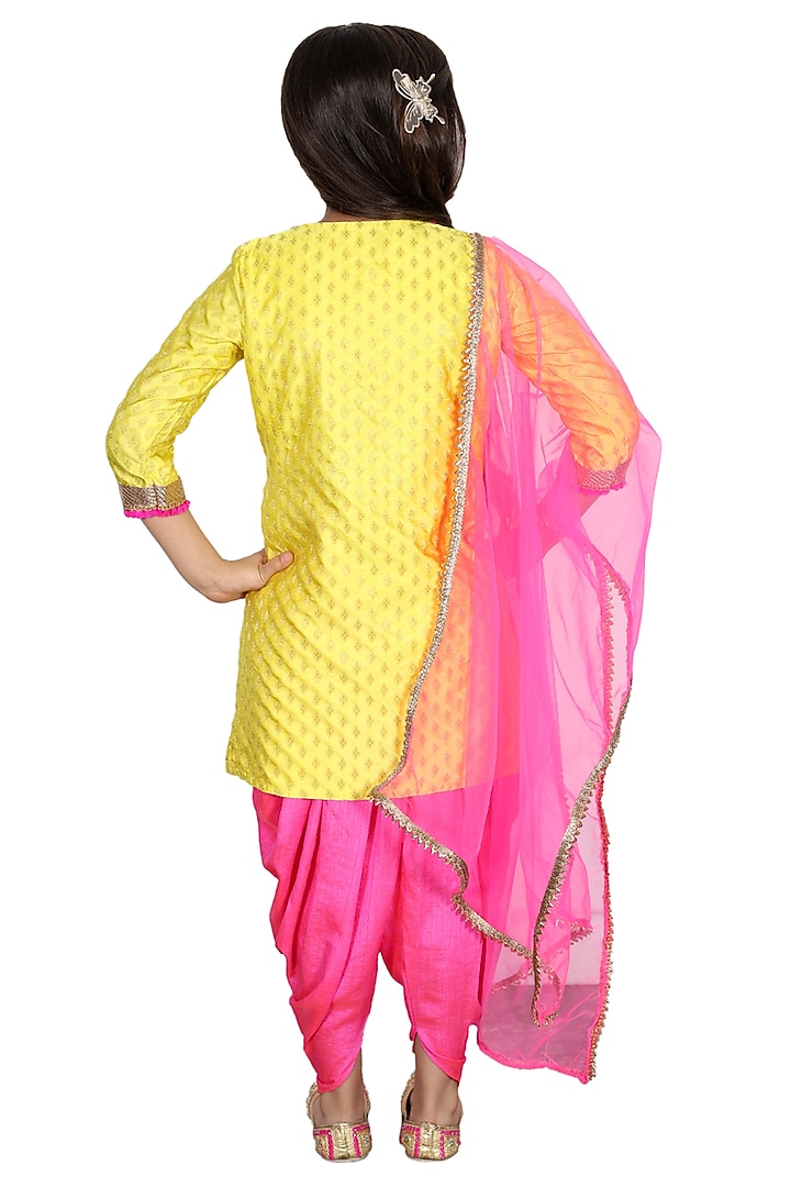 Yellow Embroidered Kurta Set For Girls by Bloomers by Amrita M at Pernia's Pop Up Shop