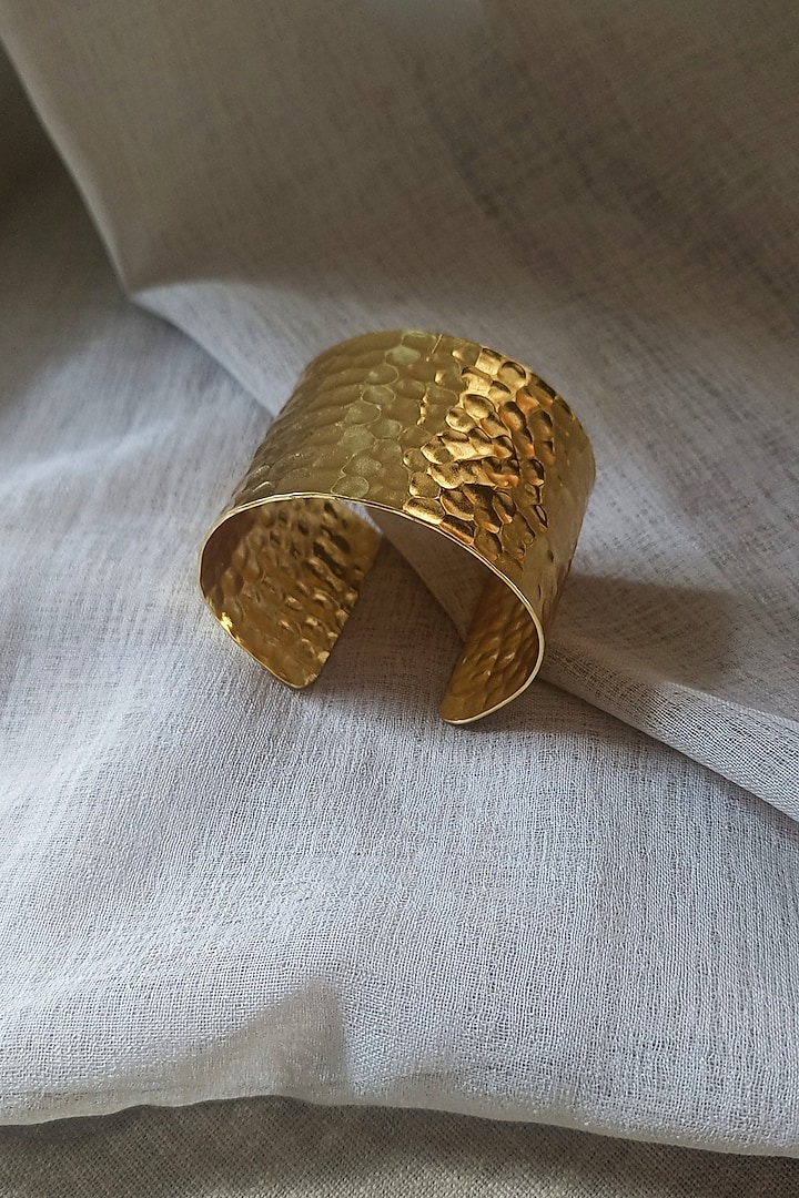 Gold Finish Textured Bangle by BBLINGG