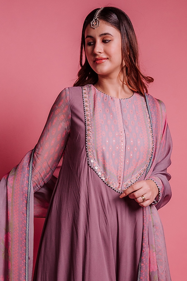 Dewberry Mauve Printed Party Wear Anarkali Set by Bandana Narula at Pernia's Pop Up Shop