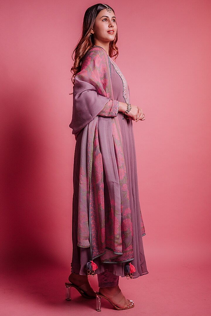 Dewberry Mauve Printed Party Wear Anarkali Set by Bandana Narula at Pernia's Pop Up Shop
