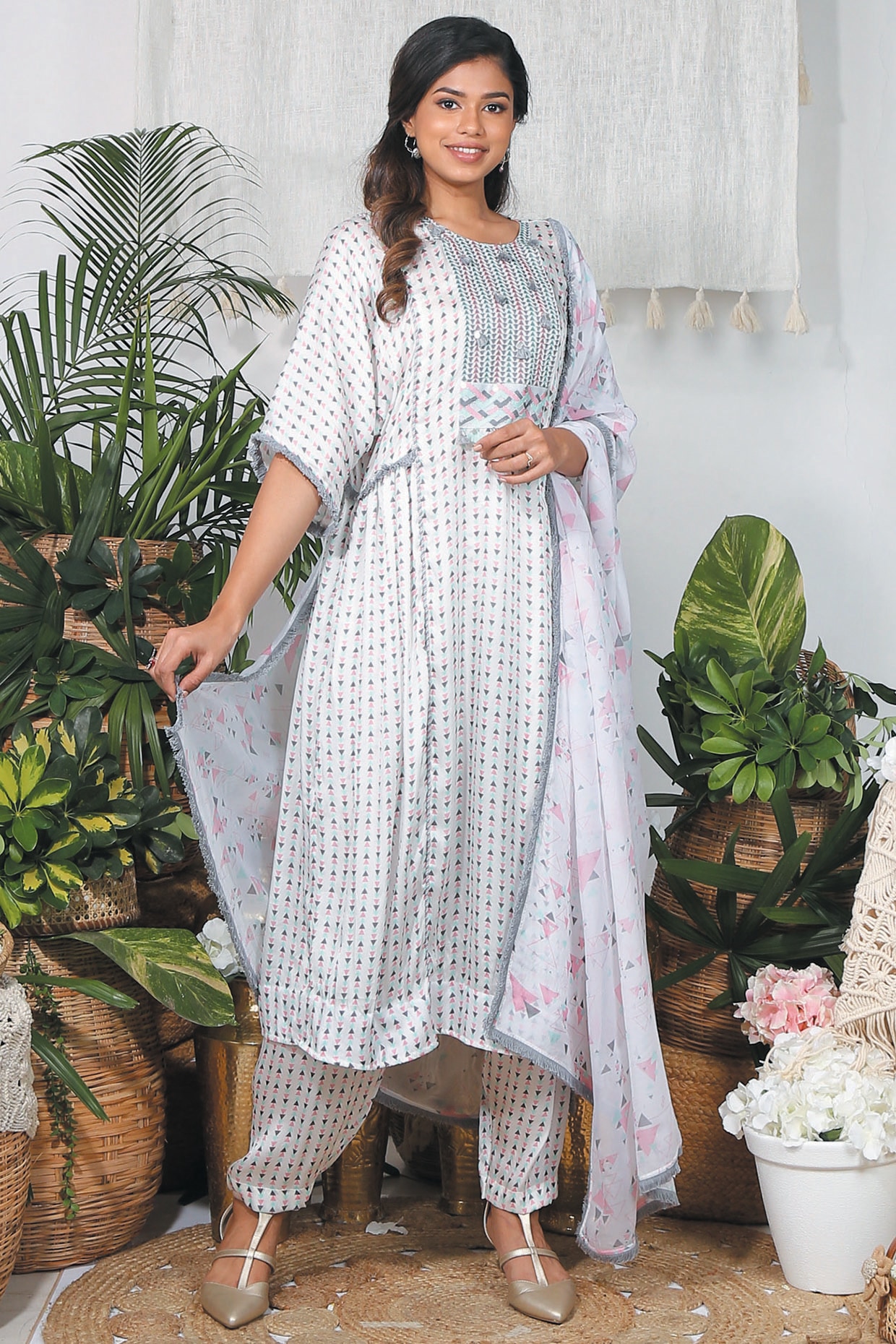 Kameez salwar hotsell ka design