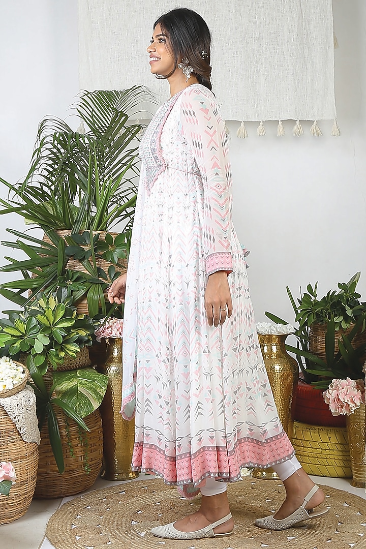 Pearl White & Pebble Grey Georgette Printed Party Wear Anarkali Set by Bandana Narula at Pernia's Pop Up Shop