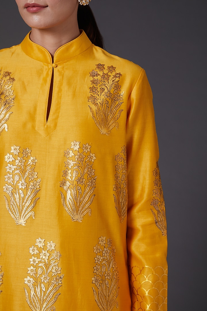 Yellow & Gold Block Printed Kurta Set by Balance by Rohit Bal at Pernia's Pop Up Shop