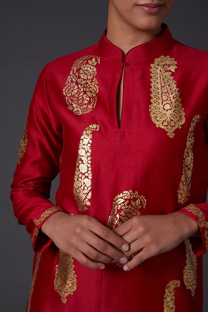 Bindi Red & Gold Block Printed Kurta With Pants by Balance by Rohit Bal at Pernia's Pop Up Shop