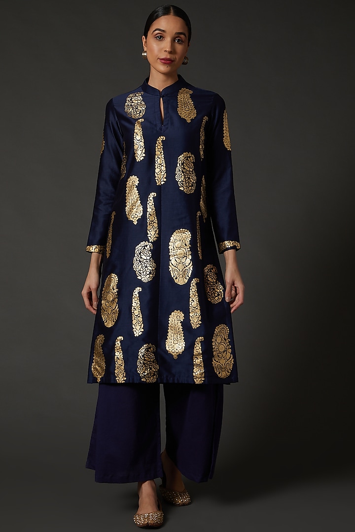 Indigo Blue & Gold Block Printed Kurta Set by Balance by Rohit Bal at Pernia's Pop Up Shop