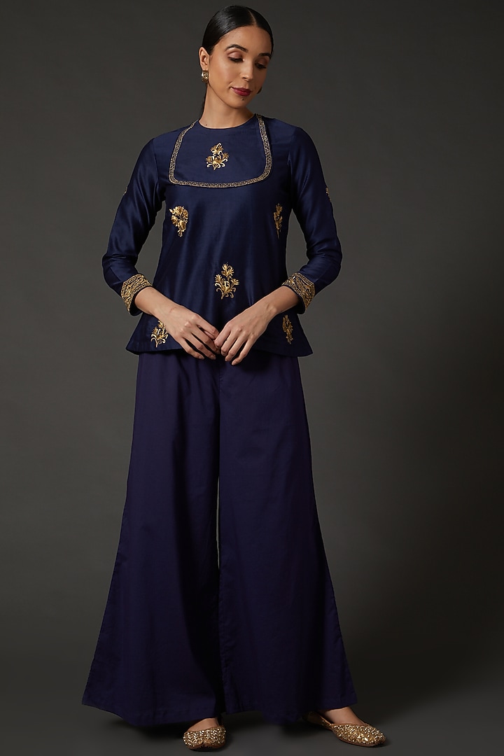 Indigo Blue Embroidered Tunic by Balance by Rohit Bal at Pernia's Pop Up Shop