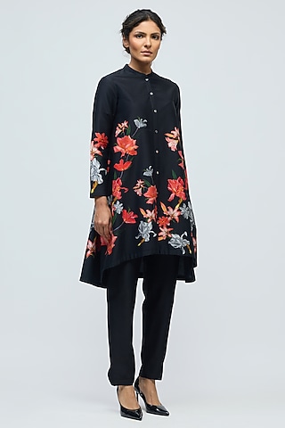 Black Chanderi Floral Printed Tunic Set by Balance by Rohit Bal