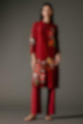 Wine Chanderi Silk Digital Printed & Resham Embroidered Tunic Set by Balance by Rohit Bal at Pernia's Pop Up Shop