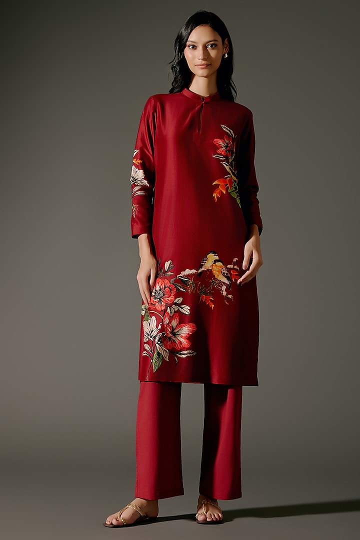 Wine Chanderi Silk Digital Printed & Resham Embroidered Tunic Set by Balance by Rohit Bal at Pernia's Pop Up Shop