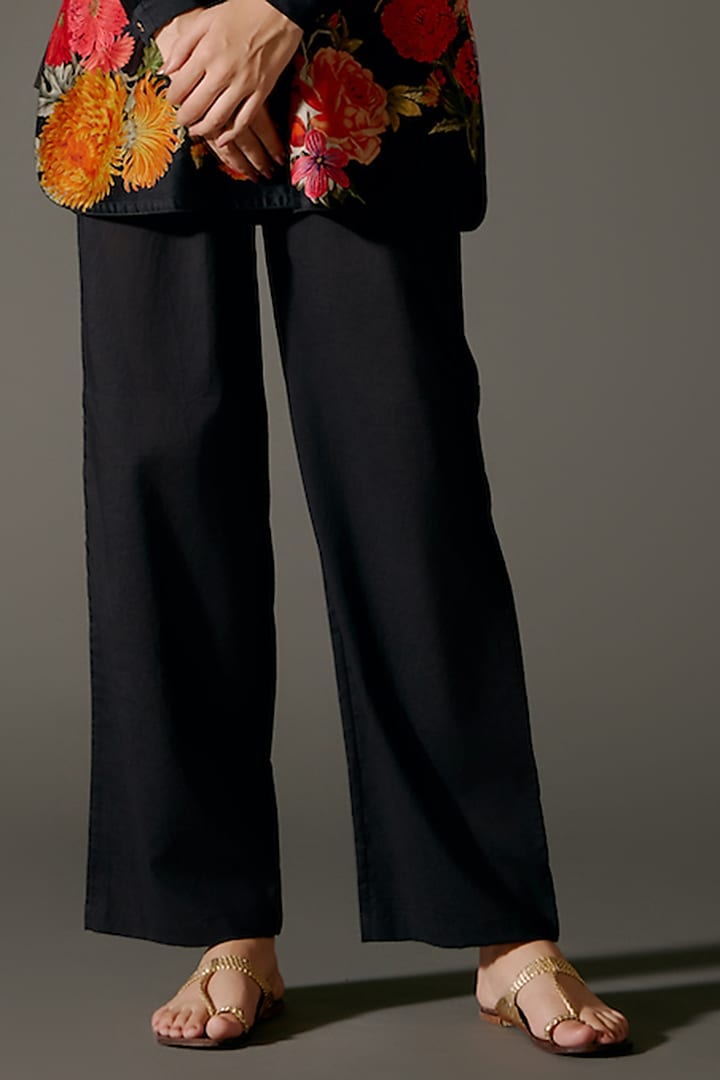 Black Chanderi Silk Digital Printed Short Tunic Set by Balance by Rohit Bal at Pernia's Pop Up Shop
