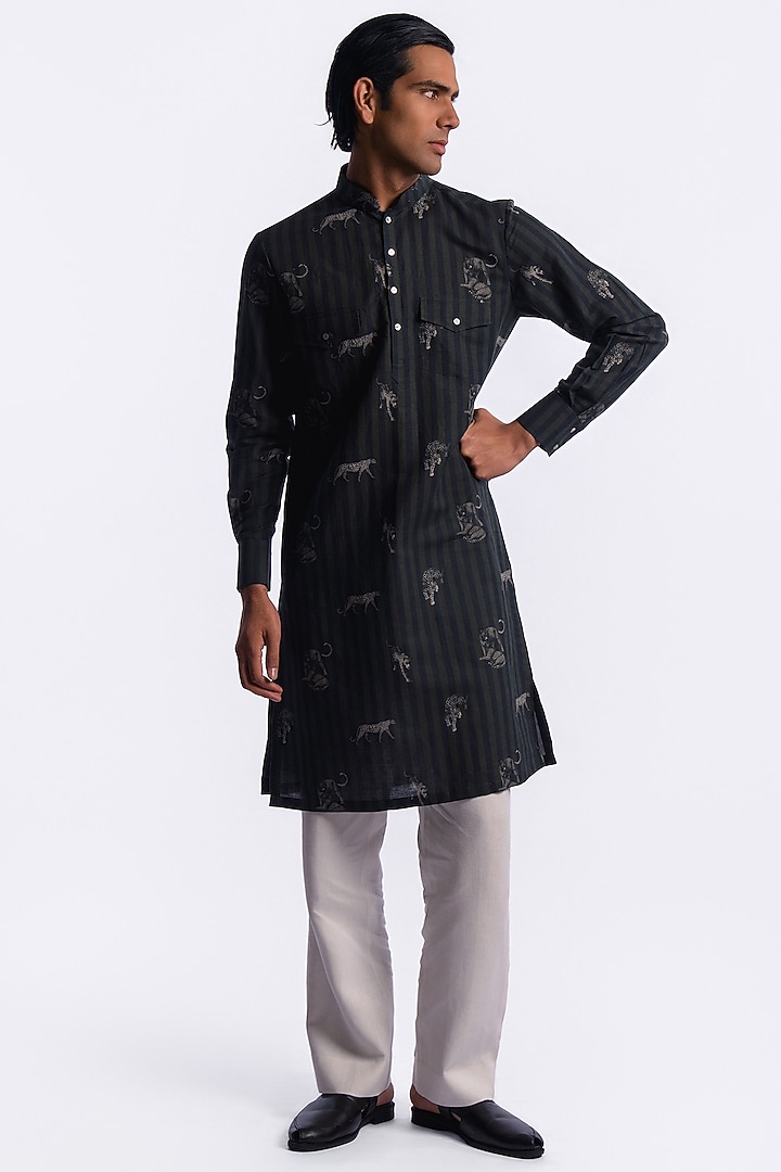 Black Linen Digital Printed Kurta by Balance by Rohit Bal Men at Pernia's Pop Up Shop