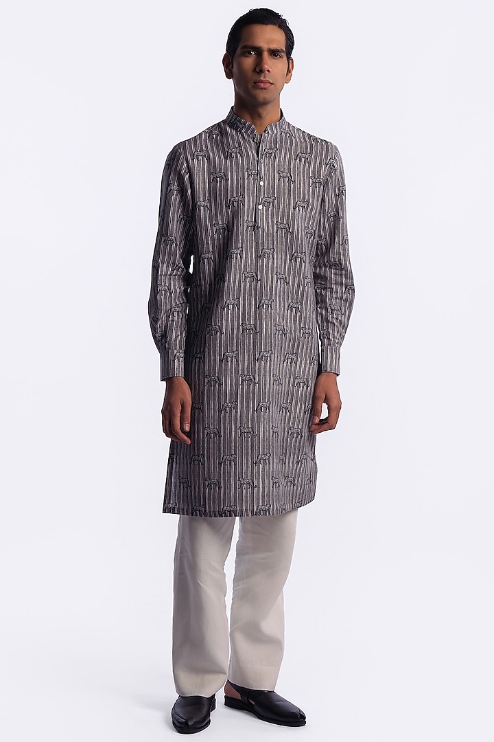 Grey Chanderi Digital Printed Kurta by Balance by Rohit Bal Men at Pernia's Pop Up Shop