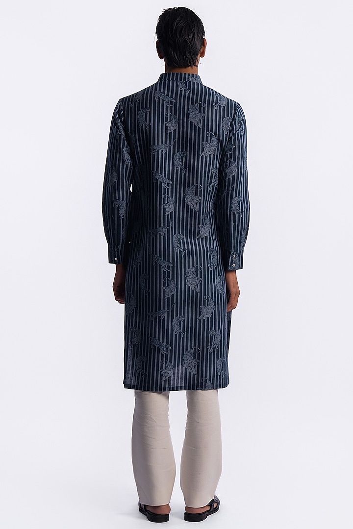 Blue Linen Digital Printed Kurta by Balance by Rohit Bal Men at Pernia's Pop Up Shop