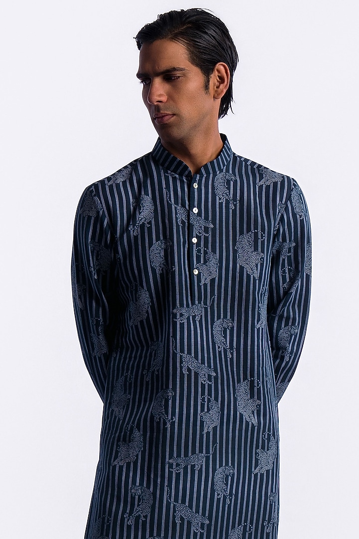 Blue Linen Digital Printed Kurta by Balance by Rohit Bal Men at Pernia's Pop Up Shop