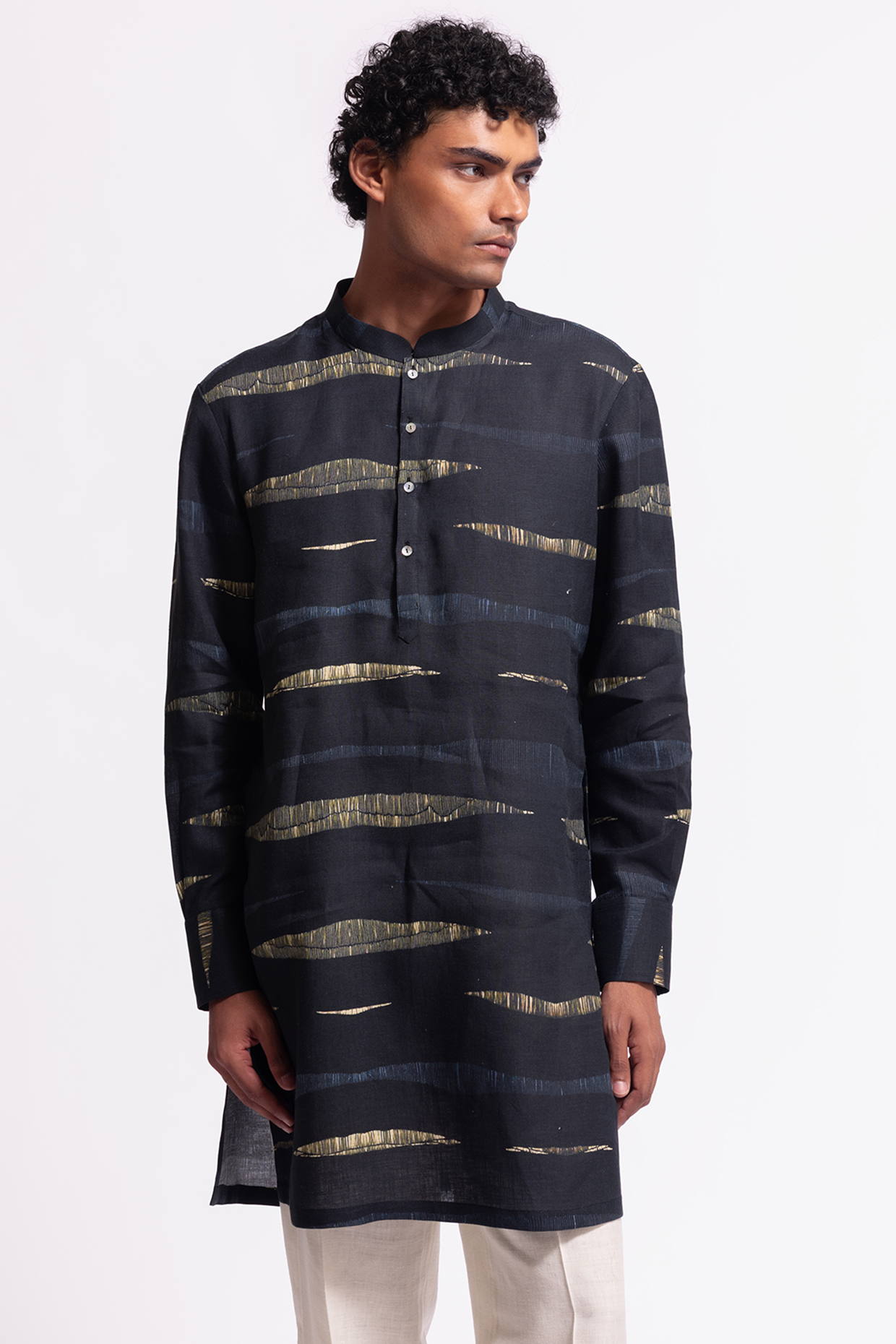 Indigo Linen Short Printed Kurta by Balance by Rohit Bal Men